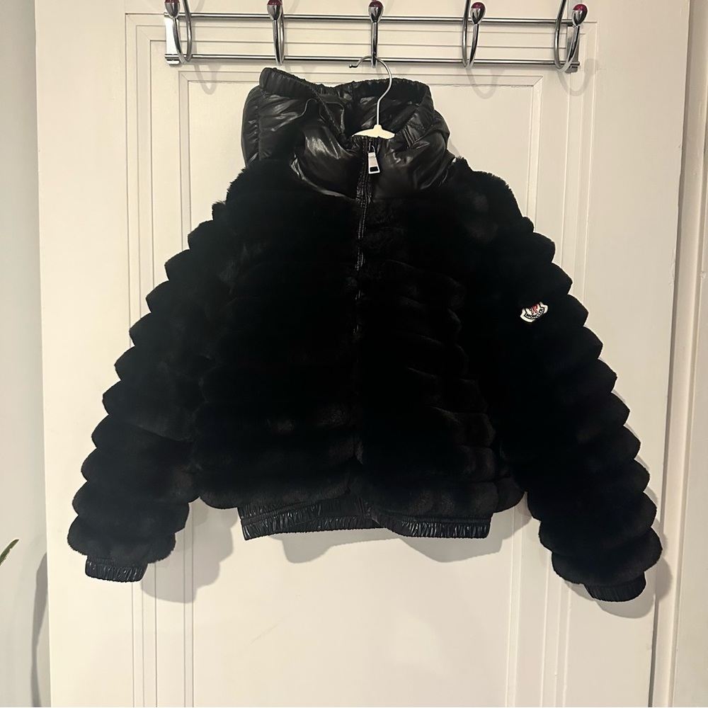Moncler Latife Jacket Black Kids Puffer Jacket size 6